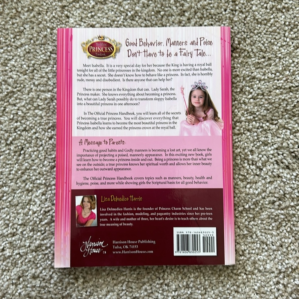 Princess Handbook, Paperback Book - Picture 3 of 3